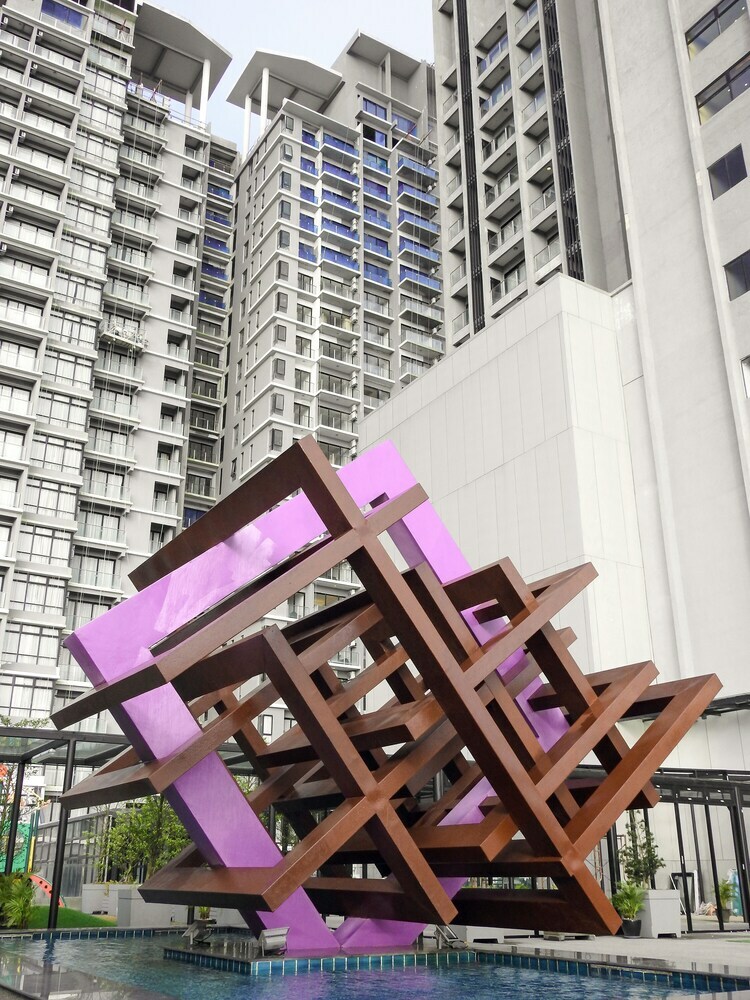 Hotel Gloria Residences Ion Delemen