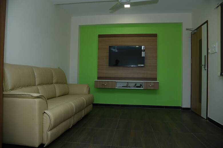 Hotel Santhoshpuri