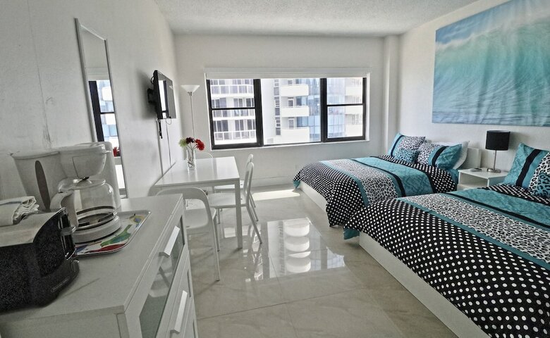 Apartamentos Beach Front Studio