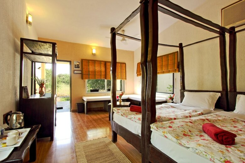 Hotel Gir Birding Lodge