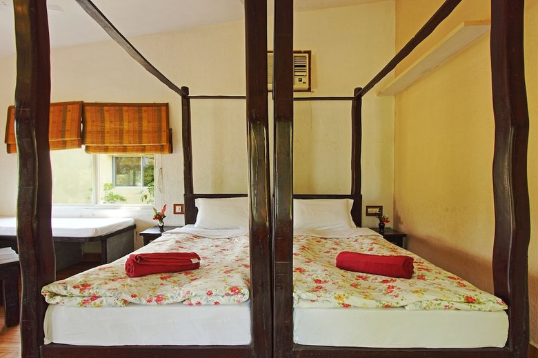 Hotel Gir Birding Lodge