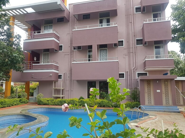 Hotel Dolphin Resort