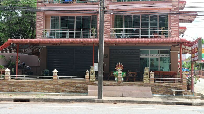 Hotel Sunee Mae Phim Apartment