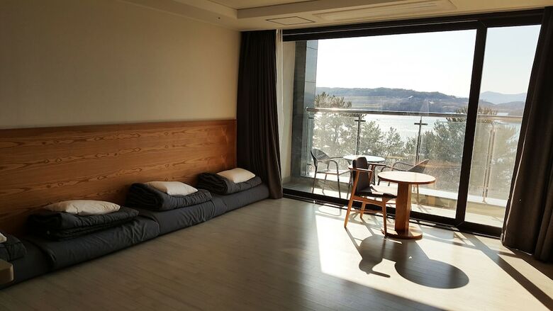 Oceanhill Hotel