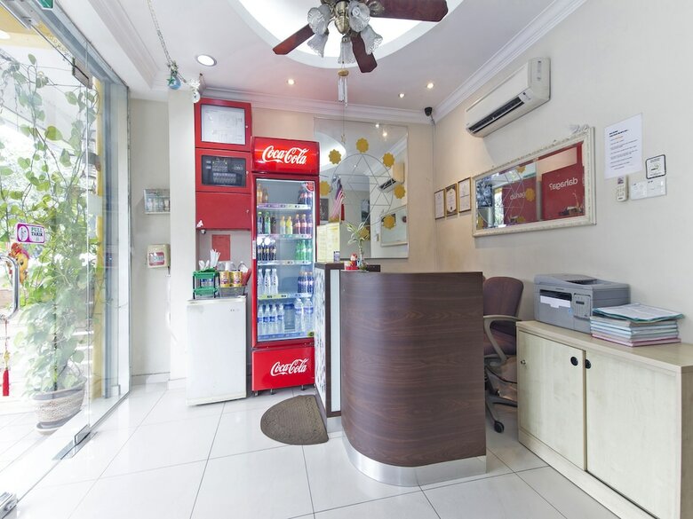 Oyo 425 Hotel Gs Inn