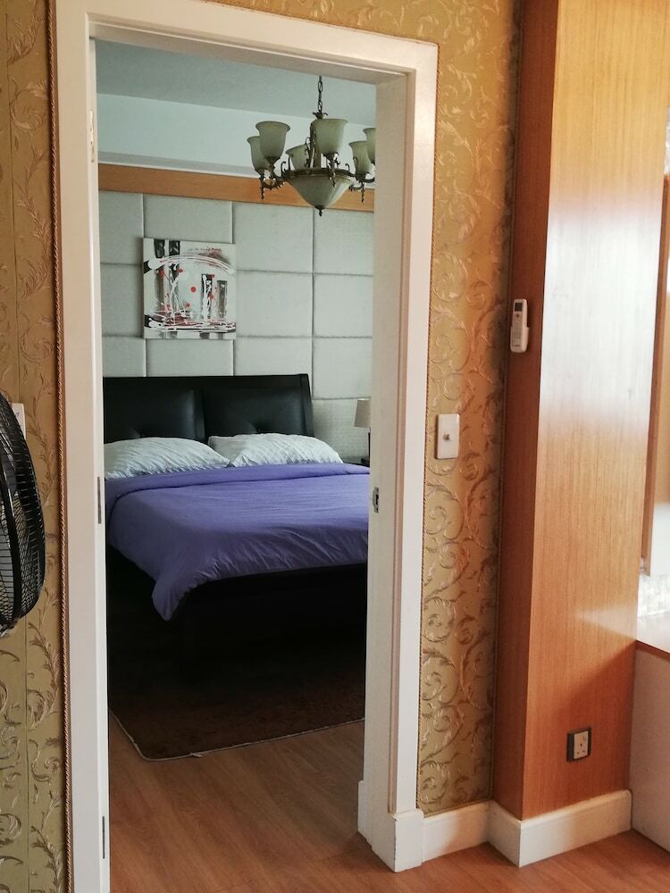 Grand Cenia Condo Residences