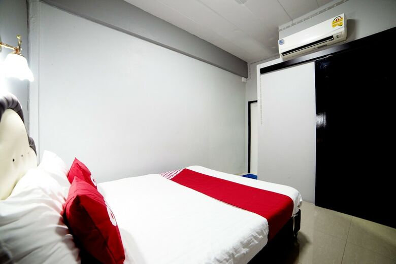 Hostal Oyo 465 Krung Kao Traveller Lodge
