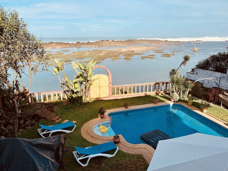 Villa D'h�tes Harhoura Front De Mer