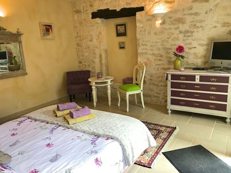 Agroturismo Domaine C�t� Granges