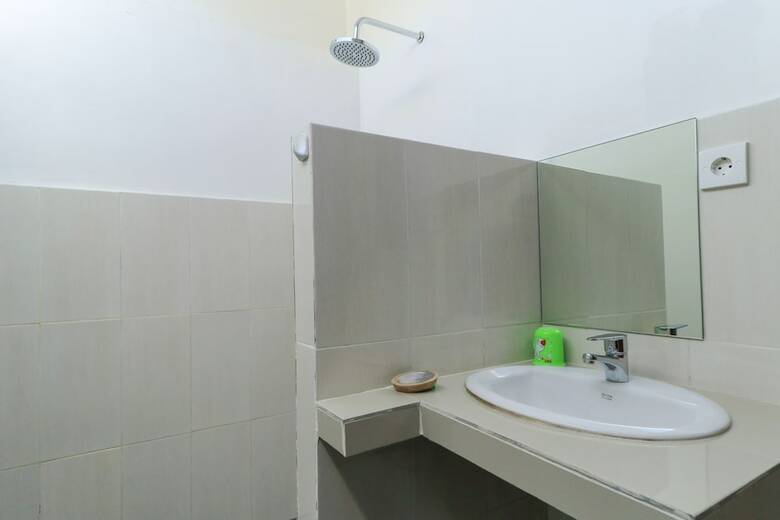 Hotel Pererenan Nengah Guesthouse