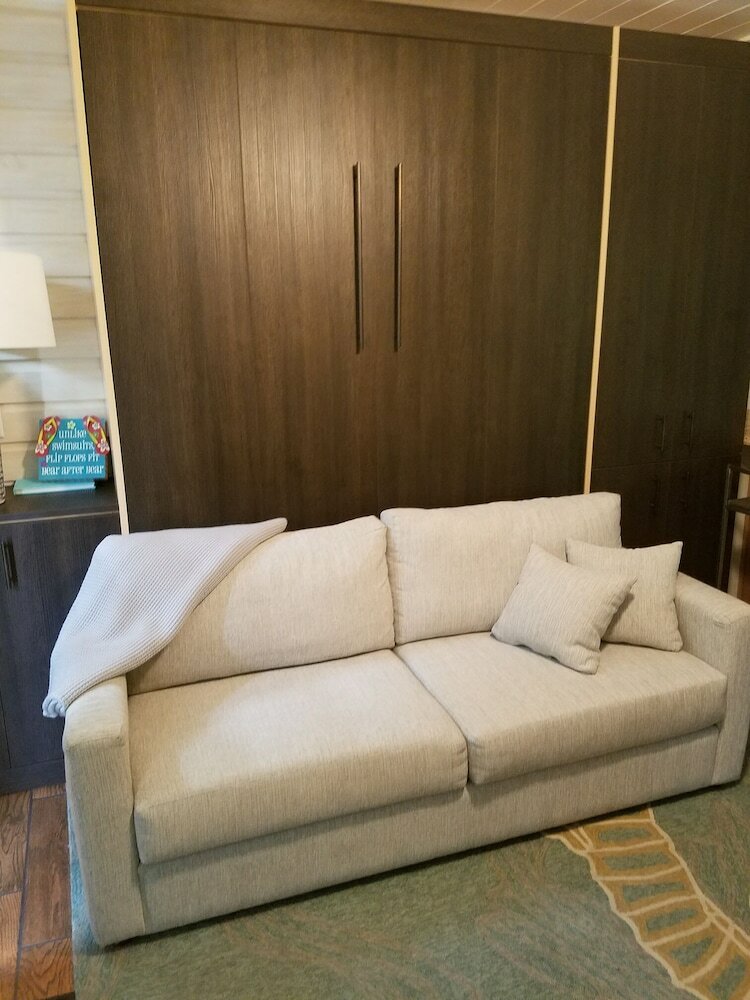 6west Beach Cottages