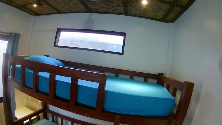 Hostal Footprints Homestay - Hostel - Adults Only