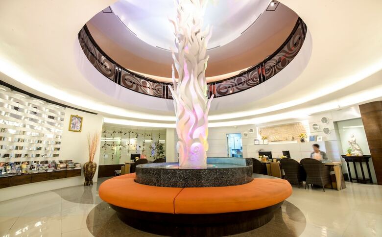 Hotel The Bliss South Beach Patong
