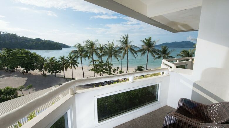 Hotel The Bliss South Beach Patong