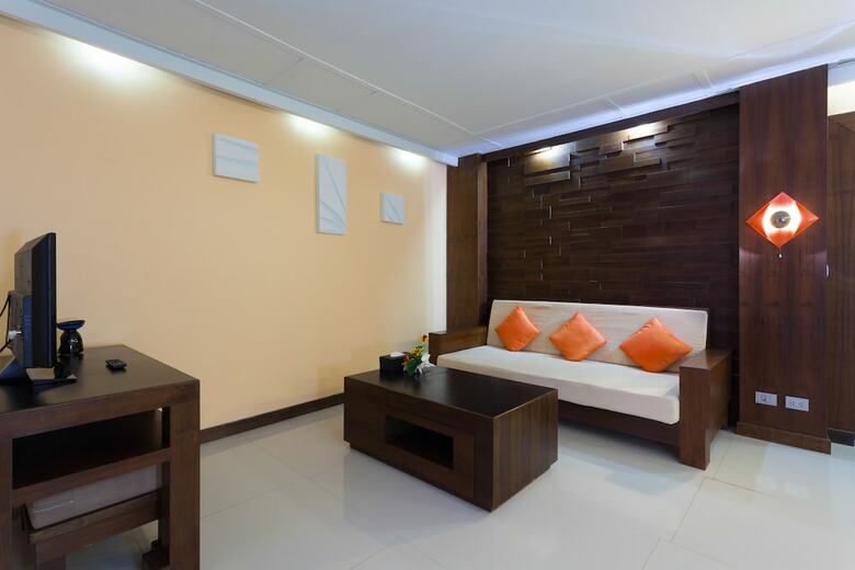 Hotel The Bliss South Beach Patong