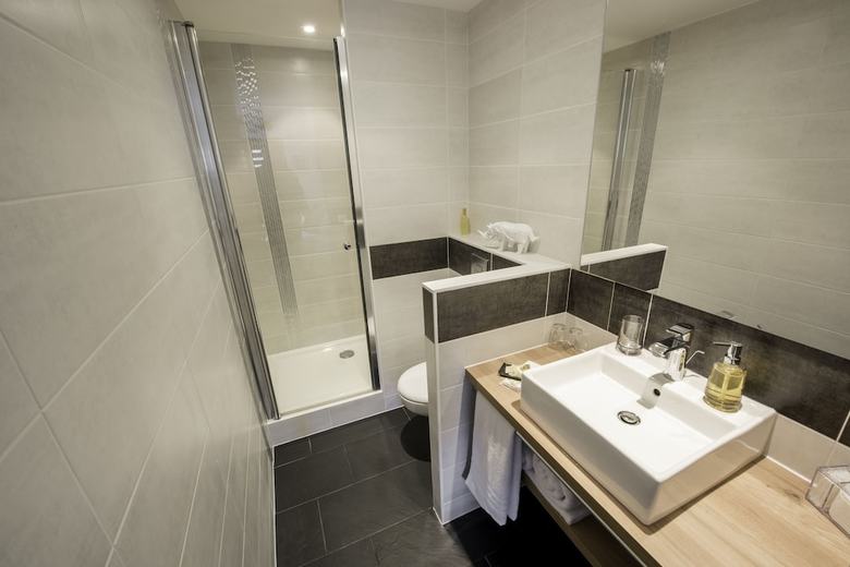 Bed & Breakfast A L'ombre Des Pins - Chambres D'h�tes