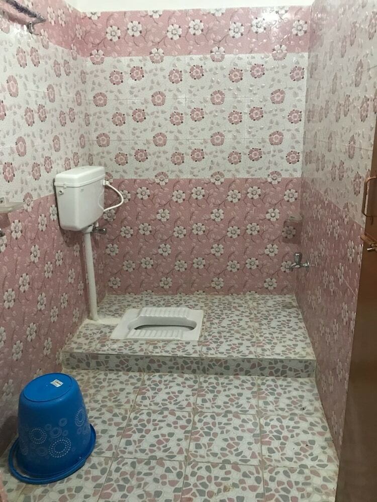 Hotel Goroomgo Maa Ugratara Lodge Puri