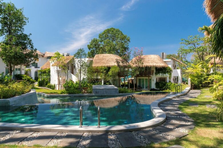 Hotel Eden Beach Resort And Spa