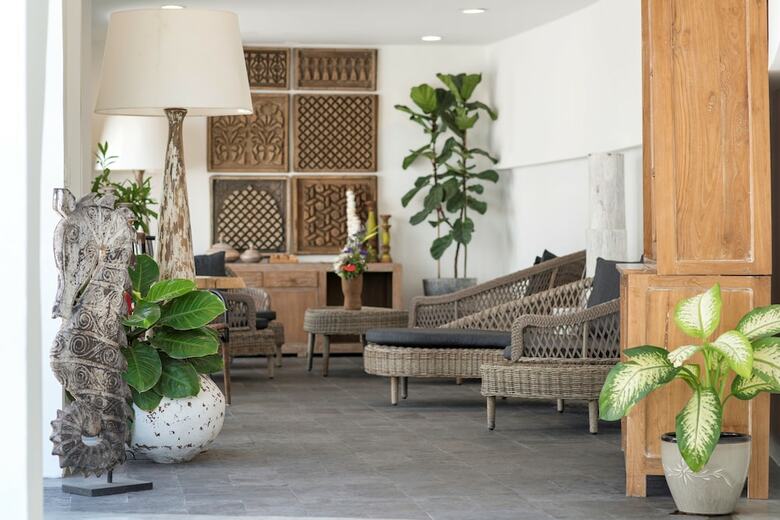 Hotel Eden Beach Resort And Spa