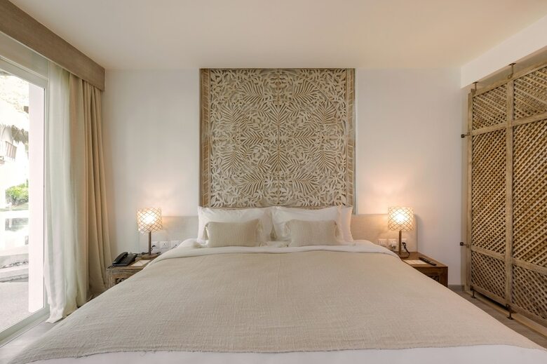 Hotel Eden Beach Resort And Spa