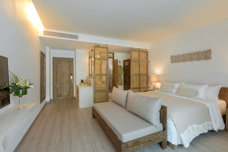Hotel Eden Beach Resort And Spa