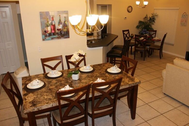 Aco66067 - Lake Berkley - 4 Bed 2 Baths Villa