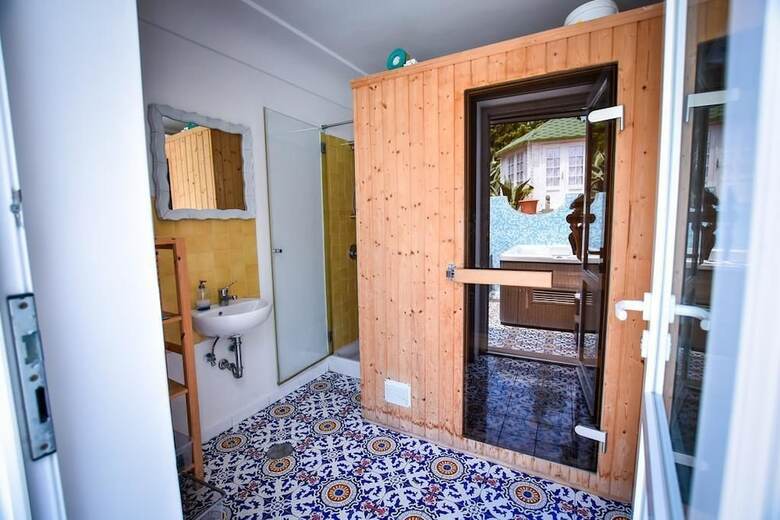 Bed & Breakfast Suite Villa  Carolina