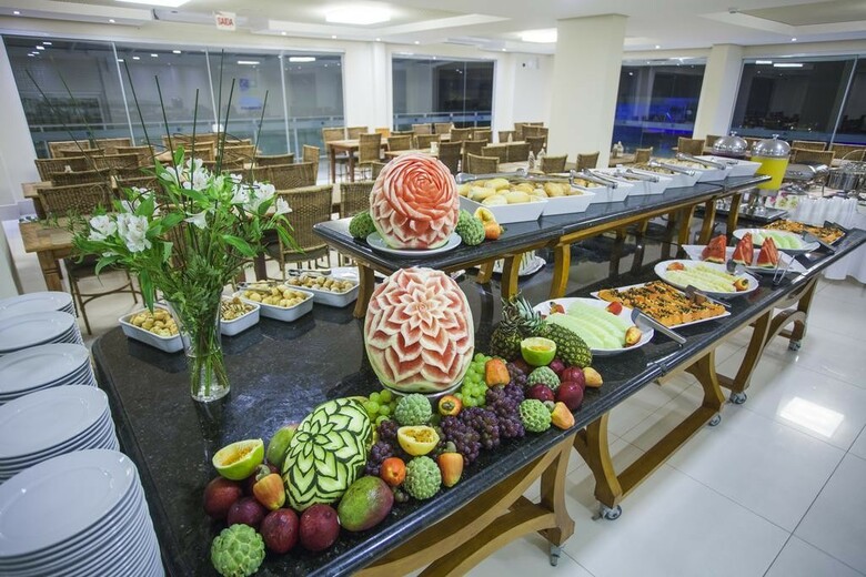 Hotel Slaviero Essential Ingleses Convention