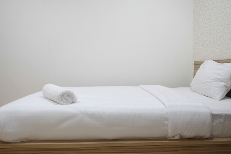 Affordable At L'avenue Apartment