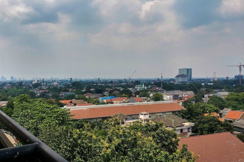 Best Studio 25 Kebagusan City Apartment