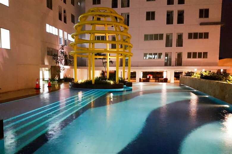 Bassura City Apartment With Mall Access