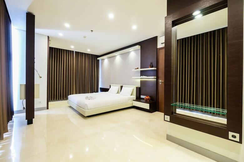 Modern Elegant Design L'avenue Apartment