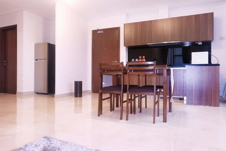 Pancoran Best L'avenue Apartment