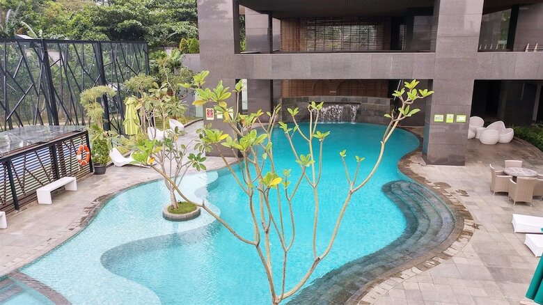 Pancoran Best L'avenue Apartment