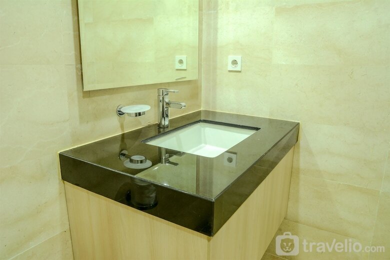 Luxury Four Winds Apartment Near Senayan And Slipi
