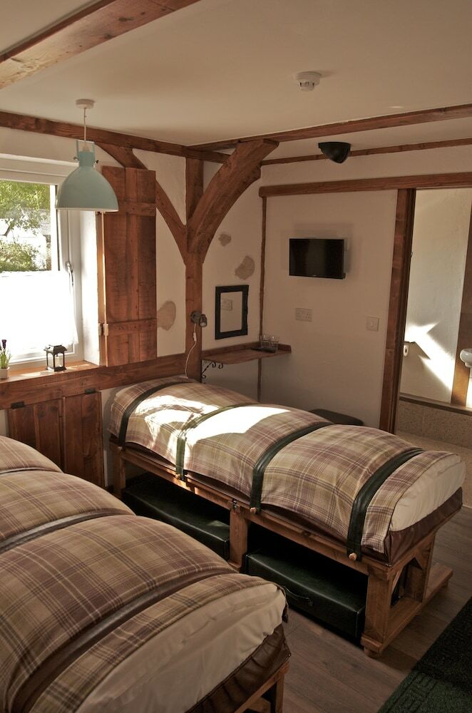 Hotel Birchwood Guest Lodge