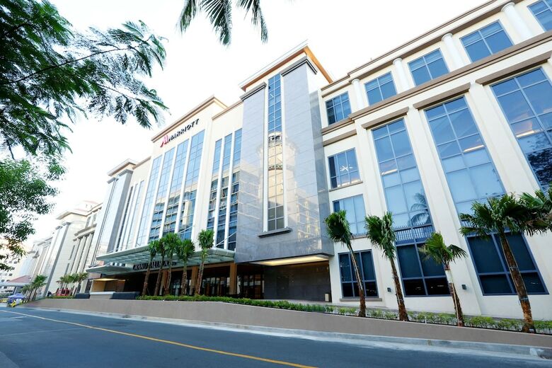 Manila Marriott Hotel