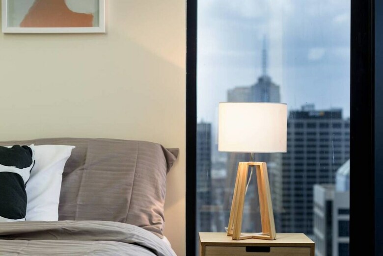 Dreamhost Apartments At Collins
