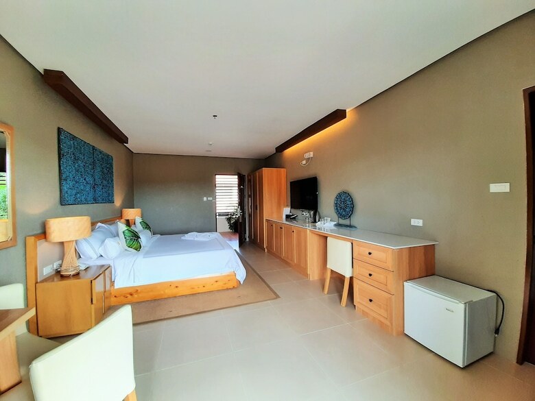 Pearl Vista de Coron Resort Hotel