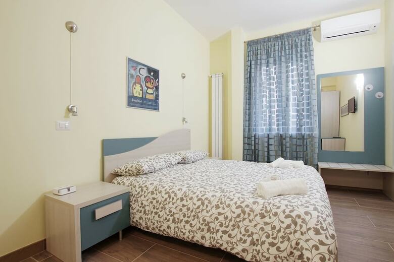 Homesuitehome