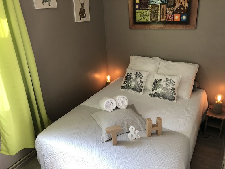 T&h Aragon Family Apartment