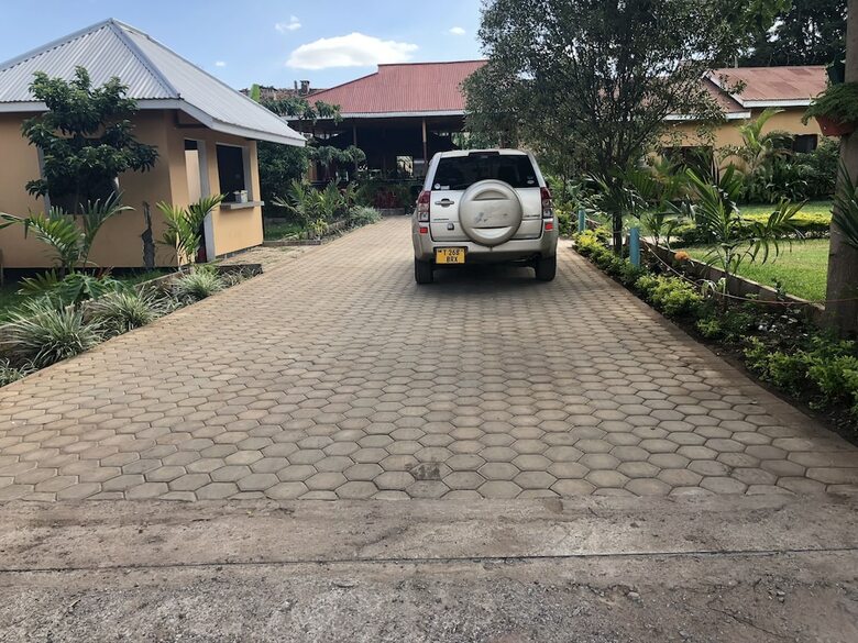 Bed & Breakfast Basecha Garden Lodge