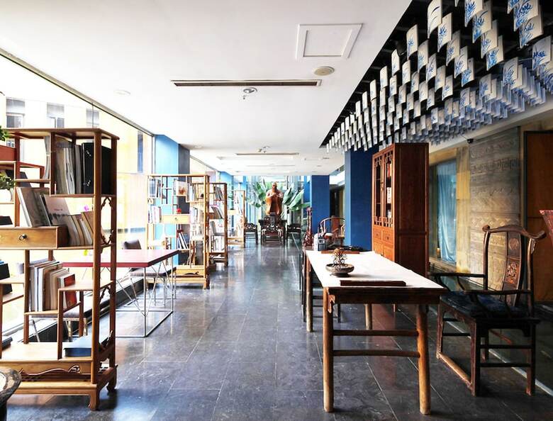 China Community Art Habitat Hotel