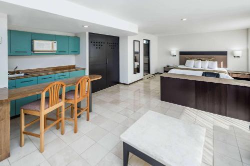 Hotel Holiday Hola  Culiacan
