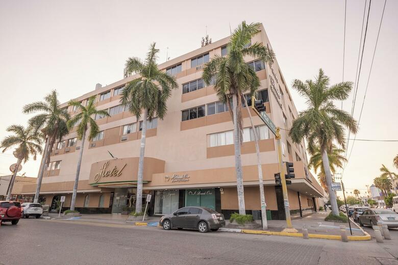 Santa Anita Hotel