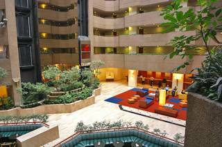 Hotel Camino Real Aeropuerto