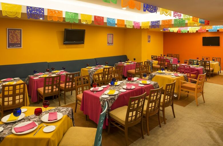 Hotel Camino Real Aeropuerto