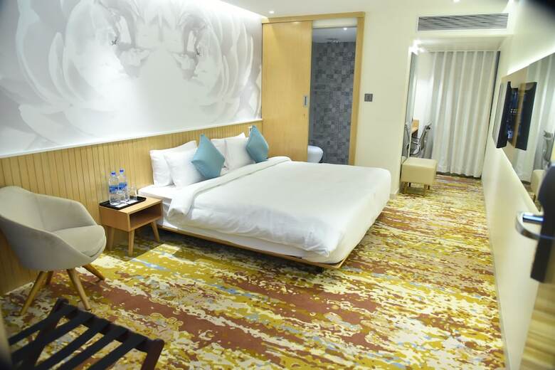 Hotel Effotel By Sayaji Vadodara