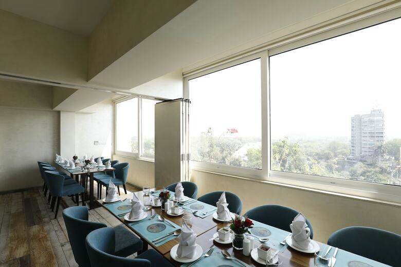 Hotel Effotel By Sayaji Vadodara