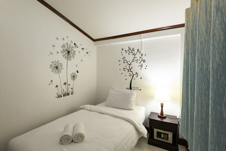 Hotel Jasmine Ville Guesthouse